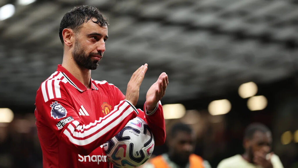 A new Man Utd era – but Fernandes still sets the standard A new Man Utd era – but Fernandes still sets the standard