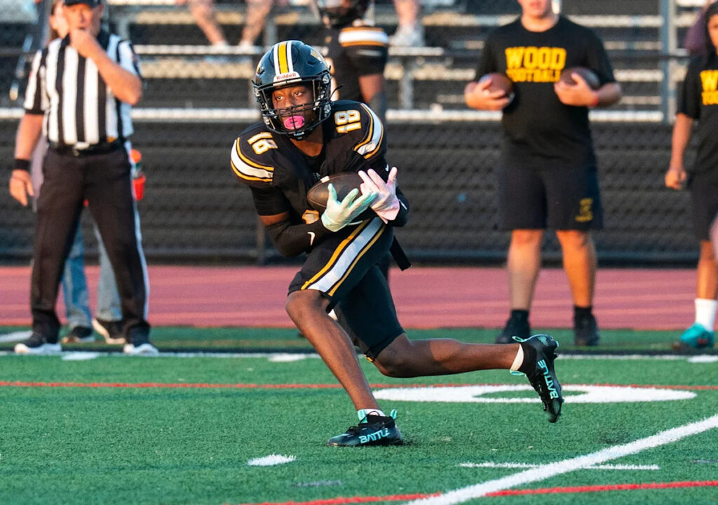 Archbishop Wood takes win over CB South in football opener