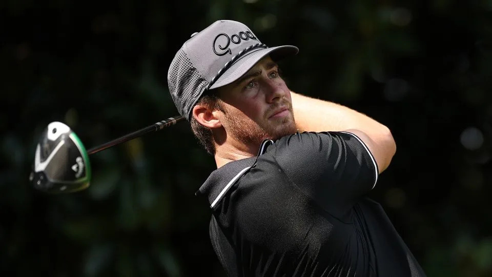 A controversial ad for a driver is the latest clash between golf’s old guard and new world A controversial ad for a driver is the latest clash between golf’s old guard and new world