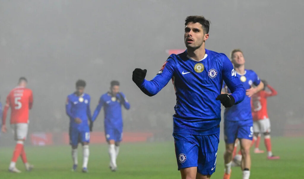 Manchester City could move for Chelsea star depending on Savinho departure