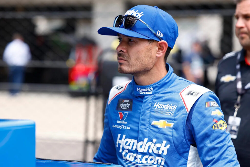 Truck Star’s Short-Track Triumph Flies Under The Radar Amidst Kyle Larson’s Double-Duty