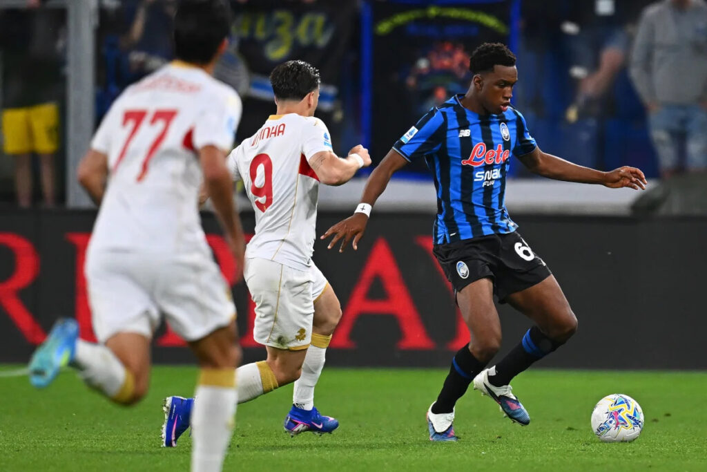 Chelsea open preliminary talks for Atalanta defender Ahanor Chelsea open preliminary talks for Atalanta defender Ahanor