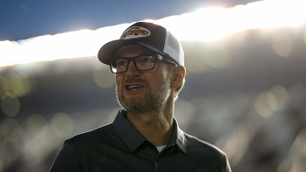 What Dale Earnhardt Jr. Believes Could Make For Better Richmond Races What Dale Earnhardt Jr. Believes Could Make For Better Richmond Races