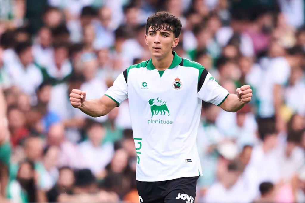 Fabrizio Romano confirms Real Madrid agreement for 19-year-old Spanish midfielder Fabrizio Romano confirms Real Madrid agreement for 19-year-old Spanish midfielder