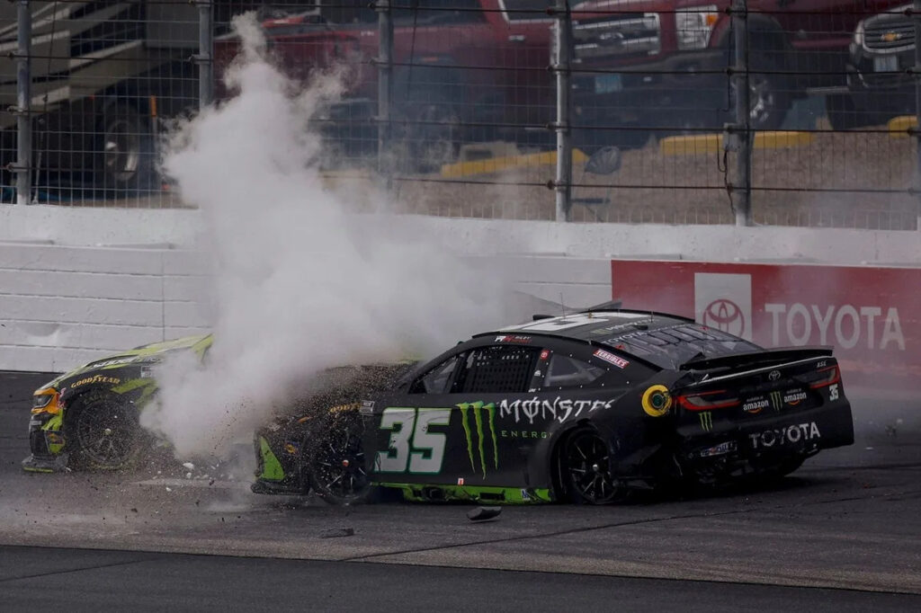 Connor Zilisch records ninth DNF of rookie NASCAR Cup season: “What am I doing?” Connor Zilisch records ninth DNF of rookie NASCAR Cup season: “What am I doing?”