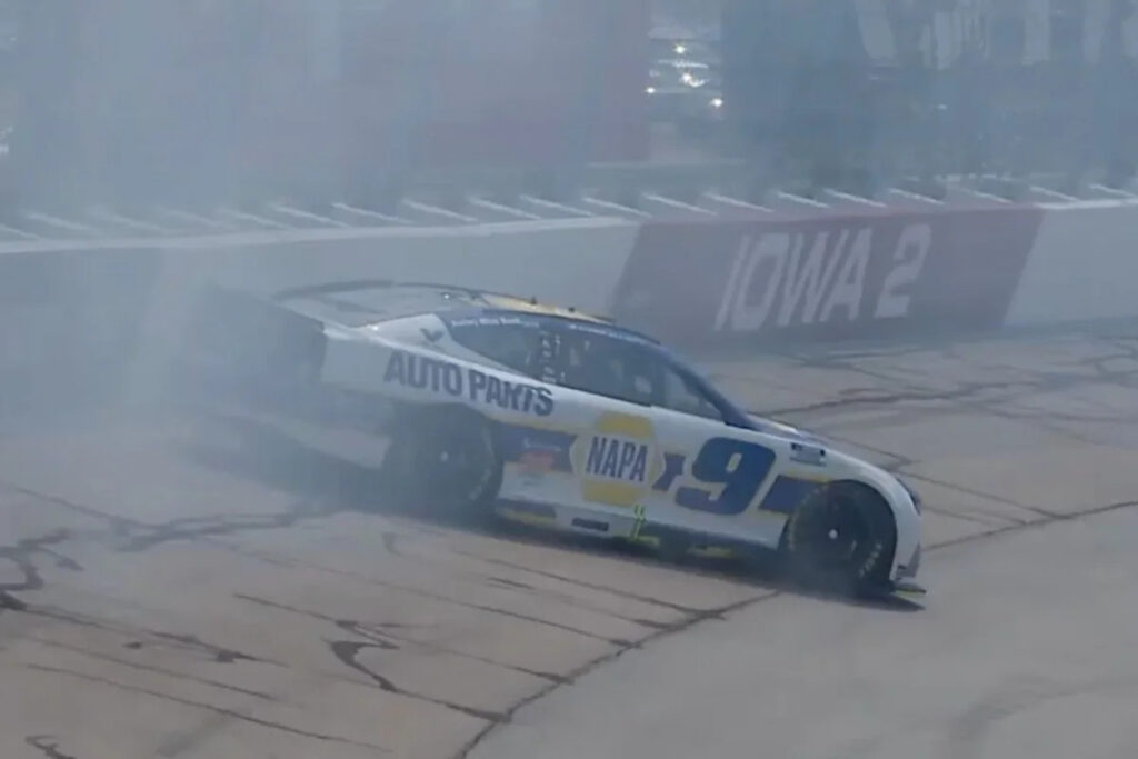 Chase Elliott sustains minor damage in NASCAR Cup Iowa practice crash Chase Elliott sustains minor damage in NASCAR Cup Iowa practice crash