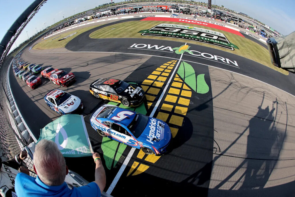 NASCAR reveals green-flag times for Iowa in August 2026