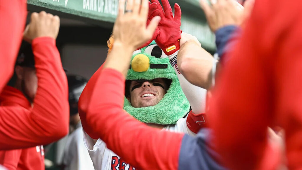 Sogard’s solo homer starts Red Sox rally in 5-4 win over Giants Sogard’s solo homer starts Red Sox rally in 5-4 win over Giants