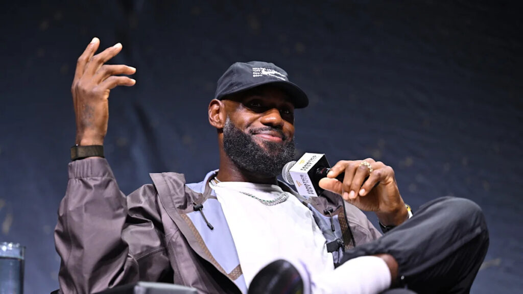 When is LeBron James’ Philadelphia 76ers debut? Date, TV/stream info for Sixers vs Knicks Opening Night When is LeBron James’ Philadelphia 76ers debut? Date, TV/stream info for Sixers vs Knicks Opening Night