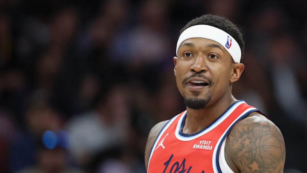 Bradley Beal re-signs with Clippers for reported two-years, .2 million Bradley Beal re-signs with Clippers for reported two-years, .2 million