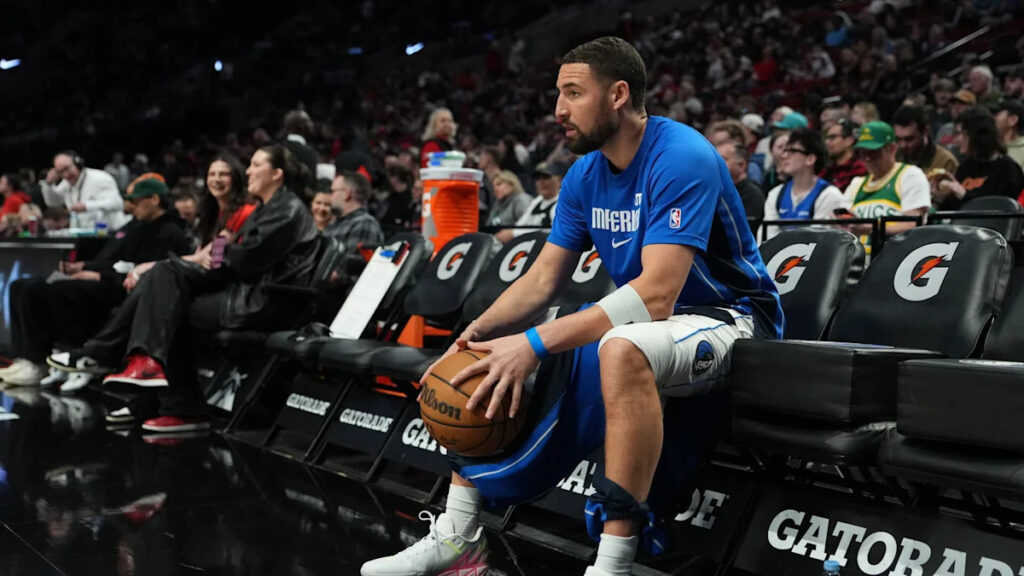 Klay Thompson clears waivers, reportedly agrees to two-year, .5 million contract with Miami Heat