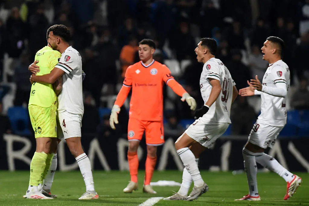 🎥 At 45, Fábio sends Fluminense into the Libertadores quarter-finals 🎥 At 45, Fábio sends Fluminense into the Libertadores quarter-finals