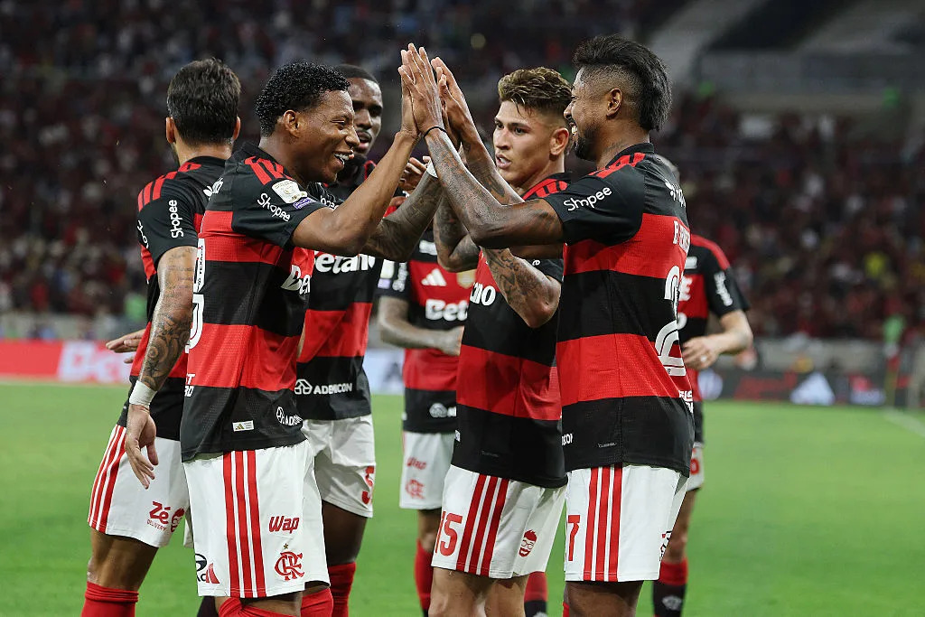 🎥 Flamengo capitalise on leaders’ slip, win and turn to Libertadores 🎥 Flamengo capitalise on leaders’ slip, win and turn to Libertadores