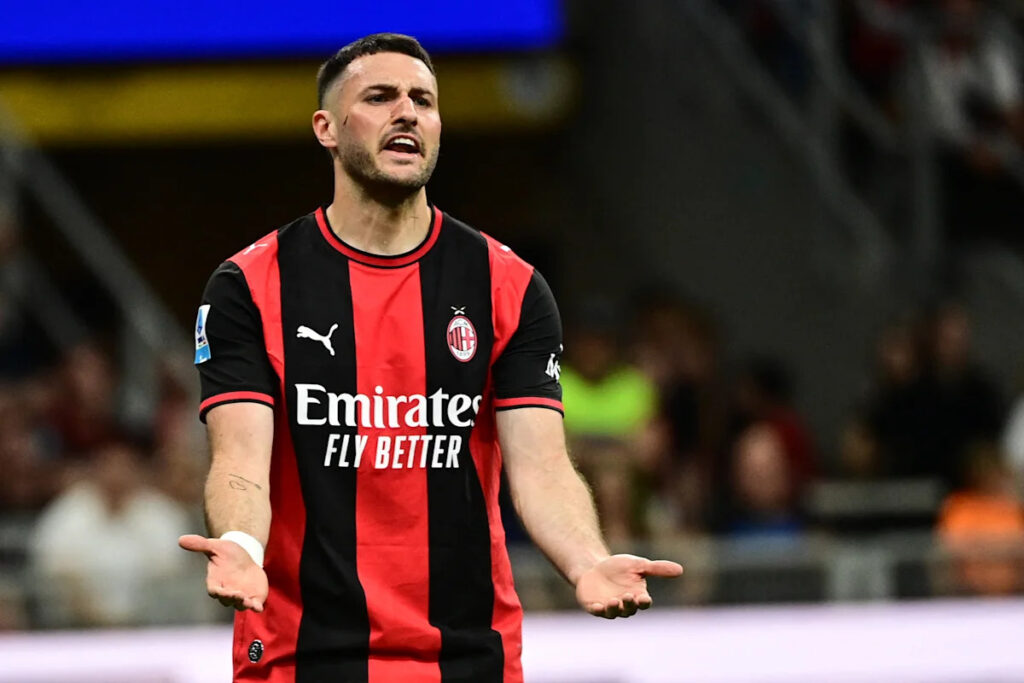 🧨 Gimenez close to leaving Milan: advanced talks with Porto 🧨 Gimenez close to leaving Milan: advanced talks with Porto