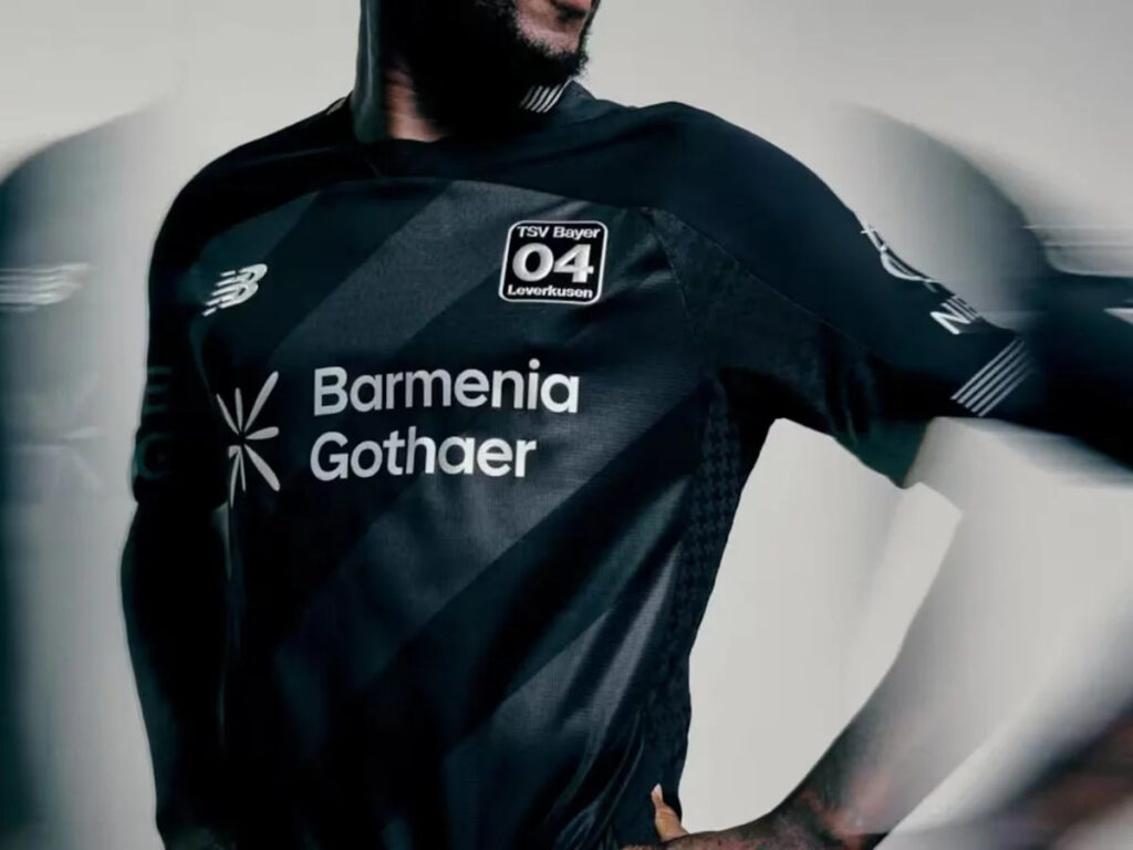 👕 Something for everyone: see this week’s new kits and vote best 👕 Something for everyone: see this week’s new kits and vote best