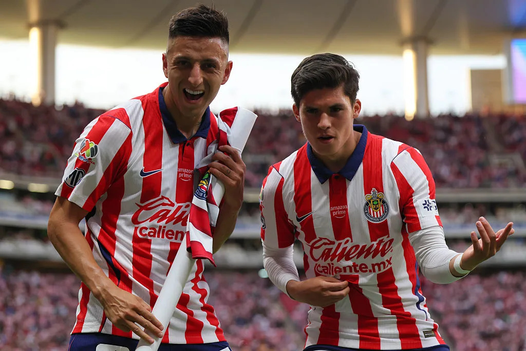 🚨 Santos v Chivas line-ups are in 🚨 Santos v Chivas line-ups are in