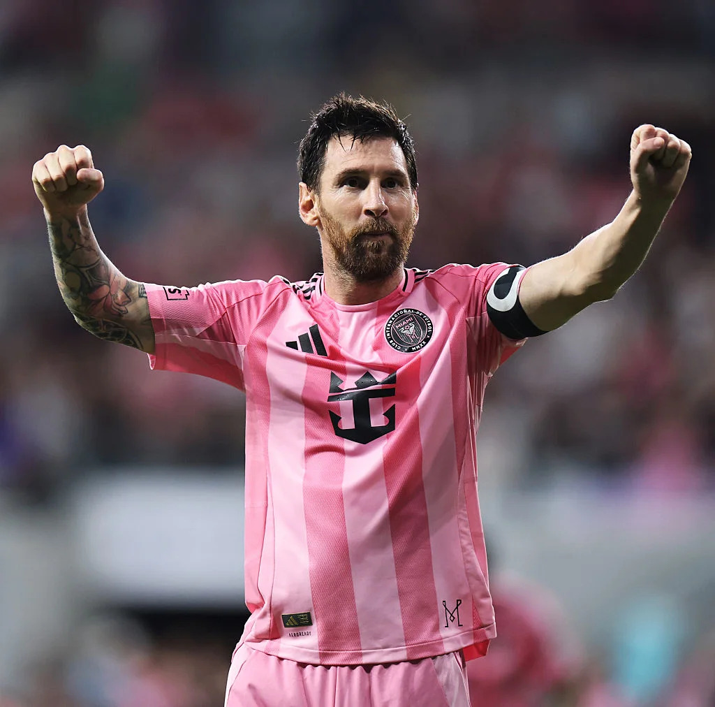 📹 Messi hits a poker in MLS rout, reaches 927 career goals 📹 Messi hits a poker in MLS rout, reaches 927 career goals