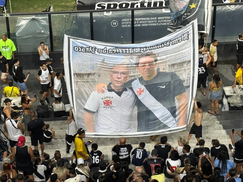 📹 Fans unveil banner for Vasco SAF’s prospective new owner