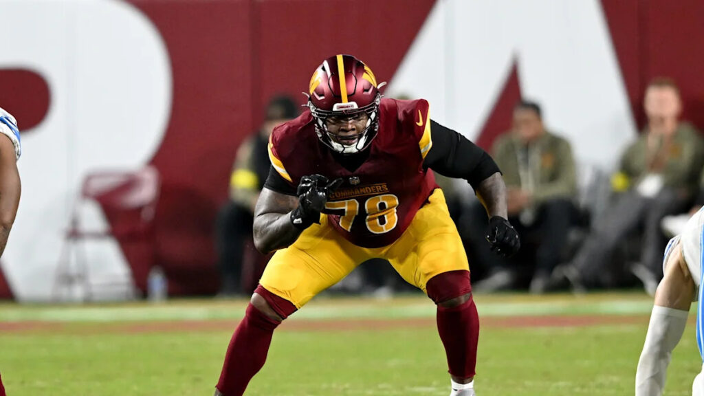 Laremy Tunsil suffered torn triceps on Saturday