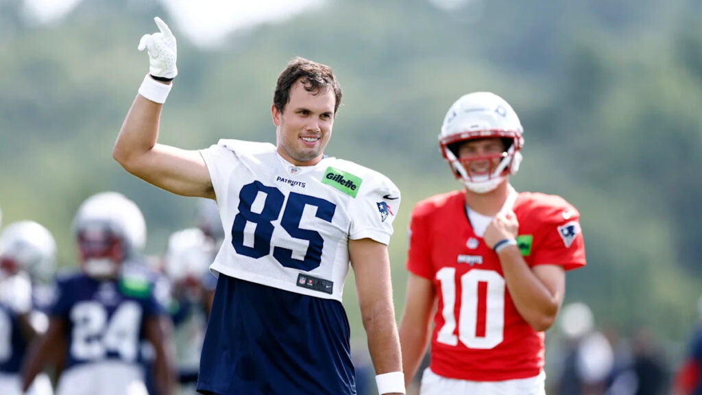 Hunter Henry, Patriots agree on two-year extension
