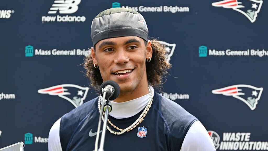 Mike Vrabel on Christian Gonzalez’s frustration: Players always free to feel how they feel