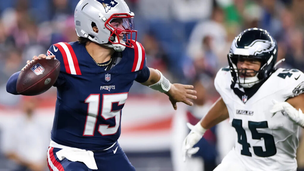 Patriots rookie QB Behren Morton fills in at punter, then throws game-winning TD Patriots rookie QB Behren Morton fills in at punter, then throws game-winning TD