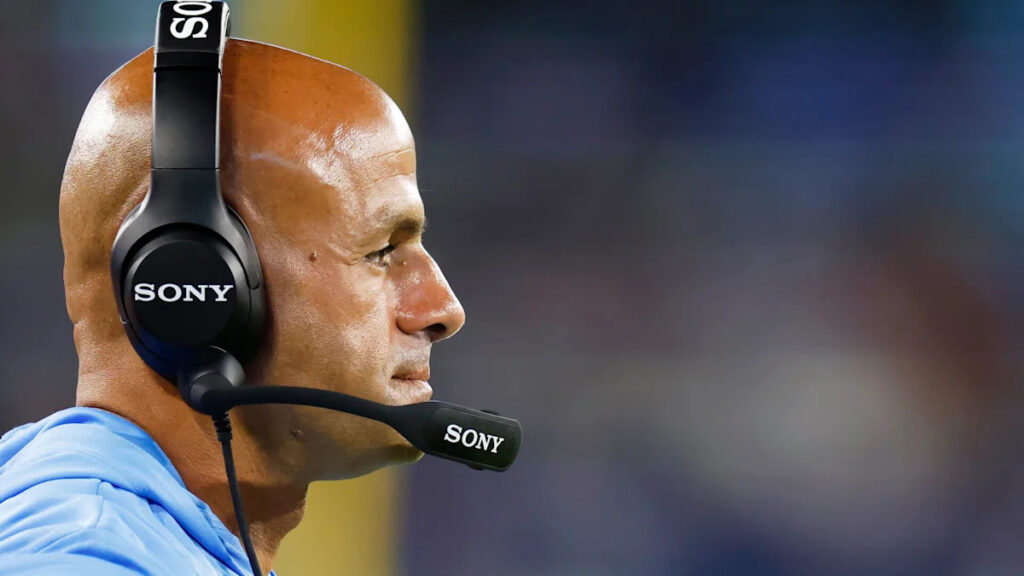 Robert Saleh on starting defense giving up TDs: Glad it happened in preseason Robert Saleh on starting defense giving up TDs: Glad it happened in preseason