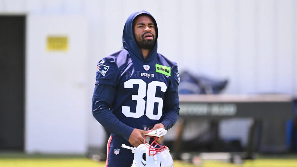 Colts sign CB Kenneth Harris, waive CB Mekhi Blackmon Colts sign CB Kenneth Harris, waive CB Mekhi Blackmon