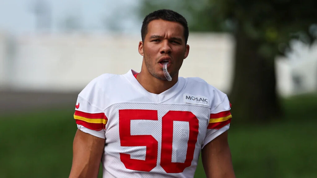 Eagles agree to terms with LB Brandon George