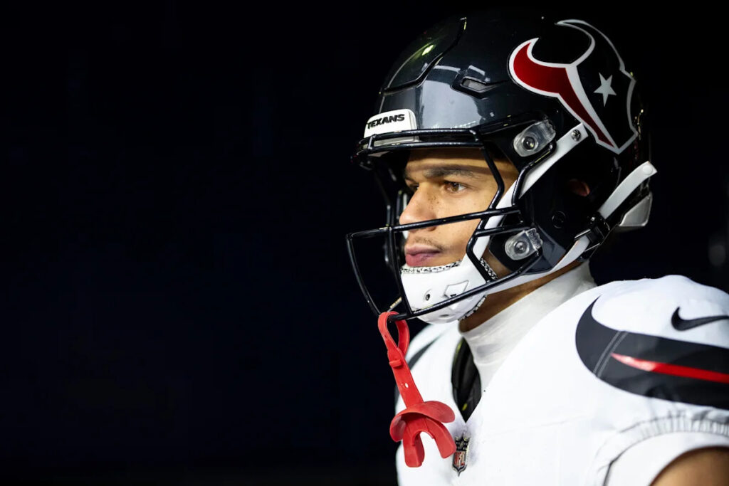 BREAKING: Texans WR Jayden Higgins has Torn ACL, Out for 2026 Season BREAKING: Texans WR Jayden Higgins has Torn ACL, Out for 2026 Season