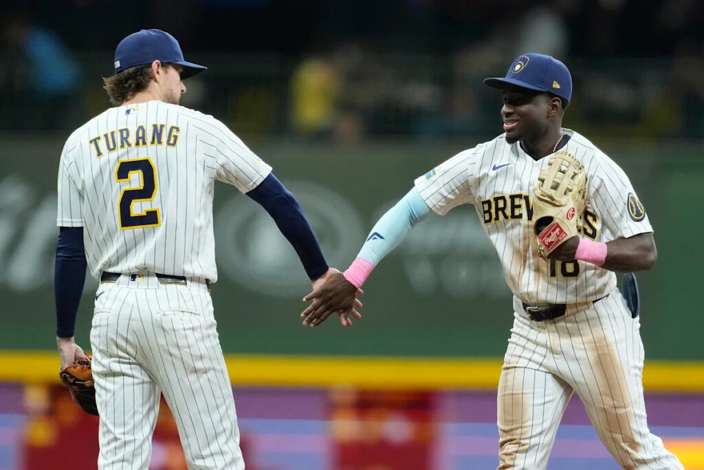 Brewers strike early, hold on late for 5-3 win over Rangers Brewers strike early, hold on late for 5-3 win over Rangers