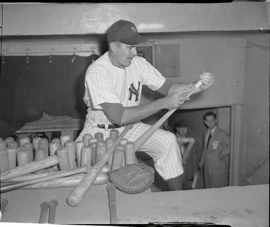 Yankees Birthday of the Day: Johnny Lindell