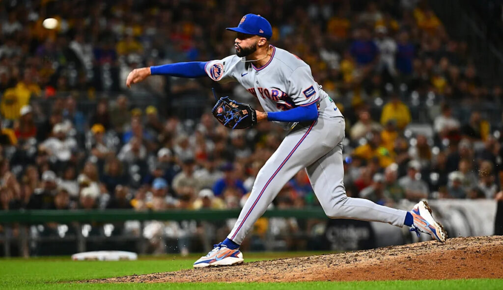 Mets place Devin Williams on IL with right shoulder strain Mets place Devin Williams on IL with right shoulder strain