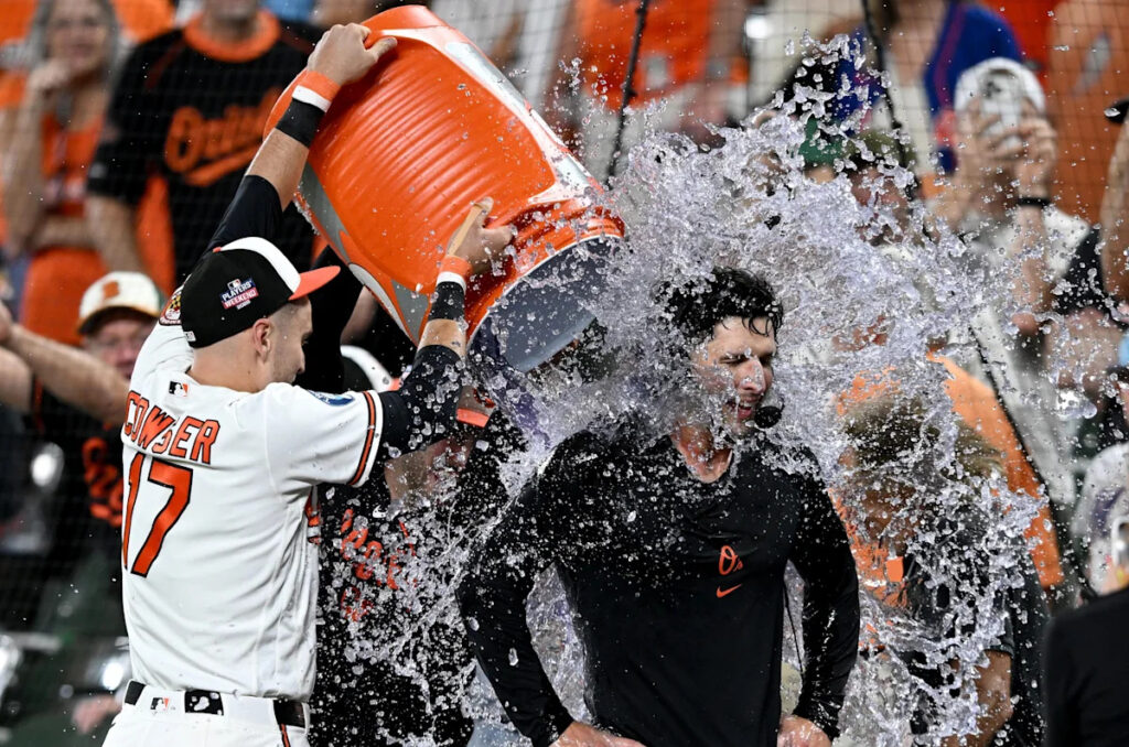 Orioles news: O’s within one game of WC after walkoff