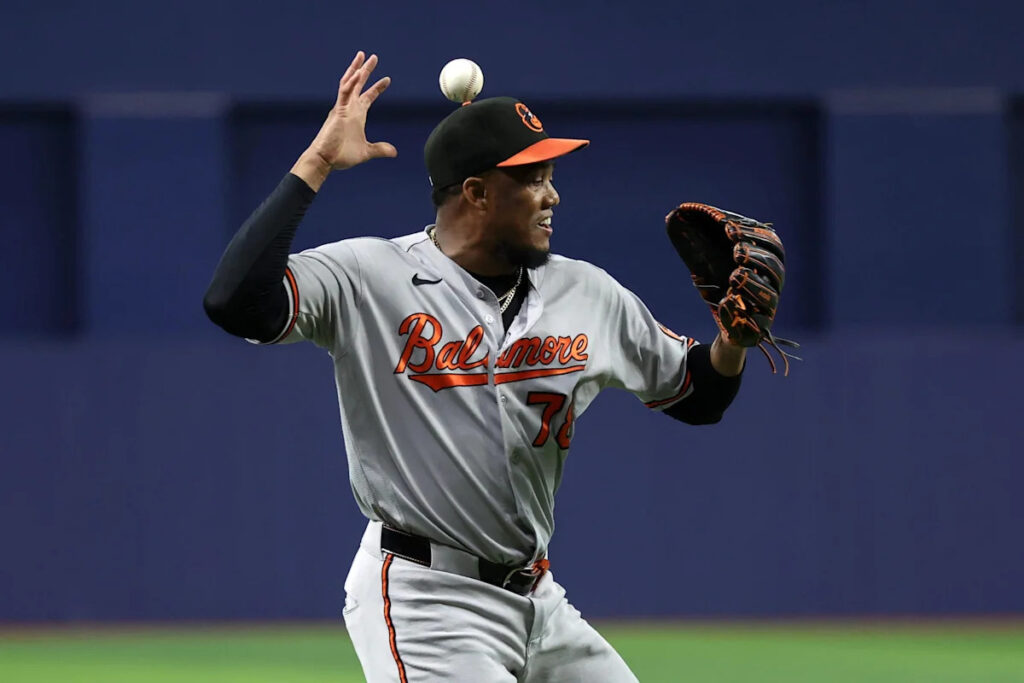 Orioles let sweep slip away, fall 7-6 in Tampa Bay