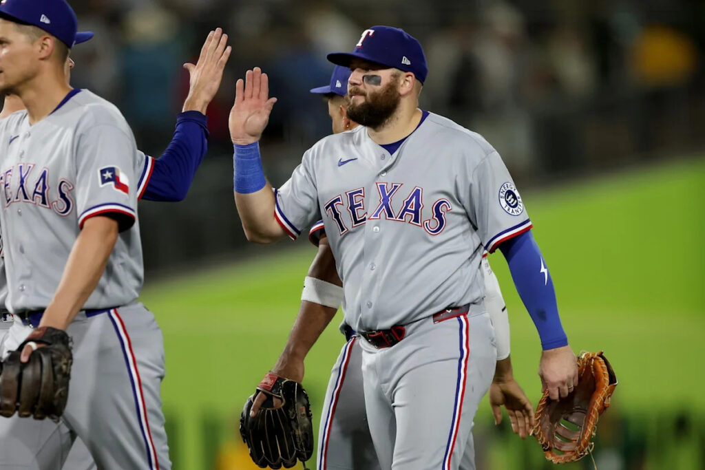 Sunday morning Rangers things – Yahoo Sports