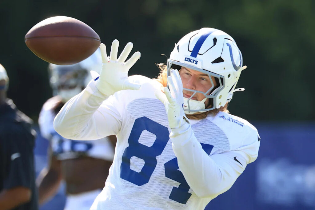Colts reportedly receive positive news on TE Tyler Warren’s groin injury Colts reportedly receive positive news on TE Tyler Warren’s groin injury