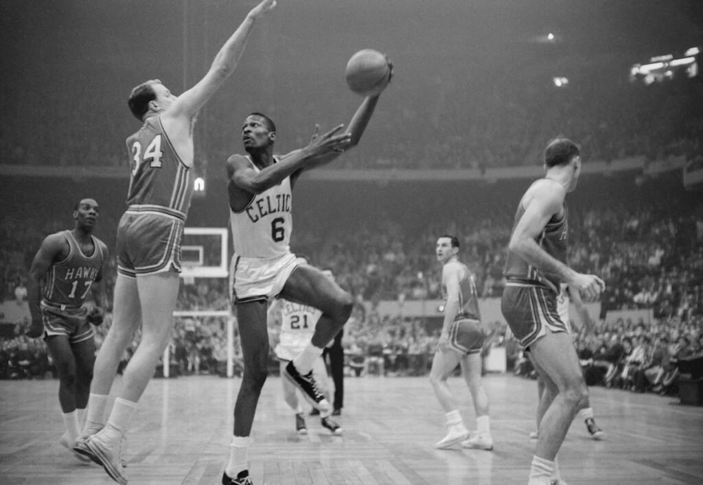Banner Years: 1960, it’s Celtics vs. Hawks again, plus Wilt arrives Banner Years: 1960, it’s Celtics vs. Hawks again, plus Wilt arrives