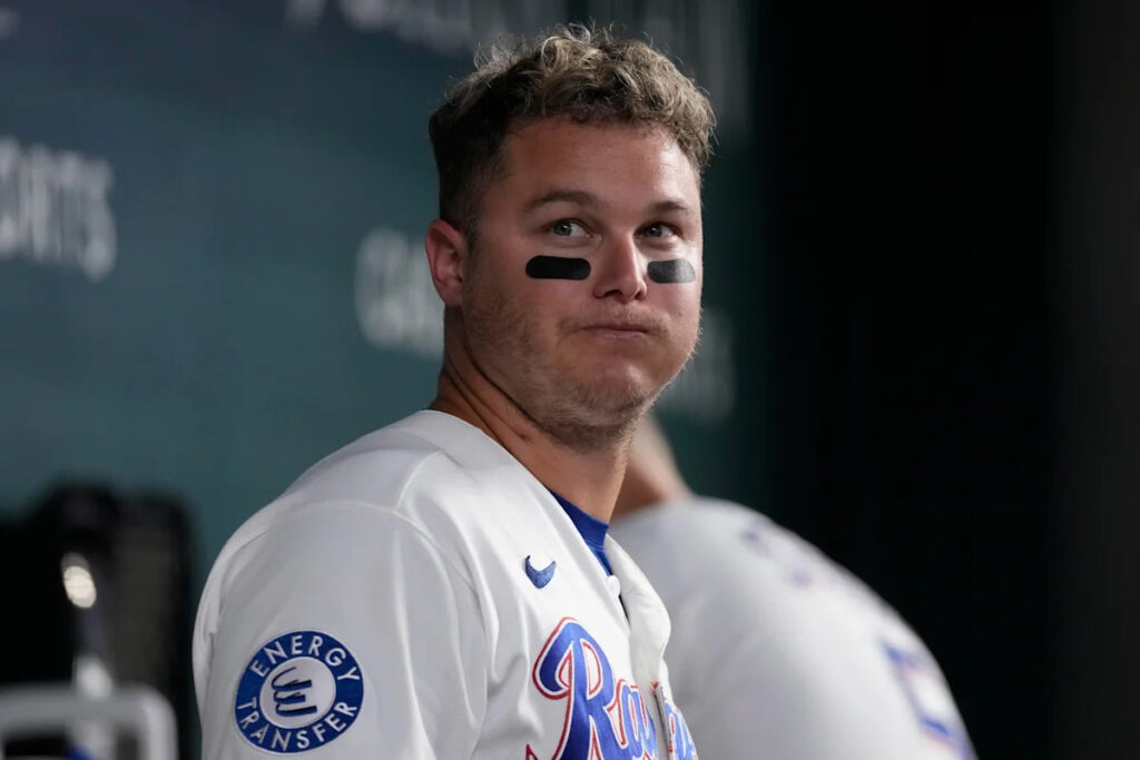 64-66 – Rangers remain buns with the bats, fall 3-0 to Angels