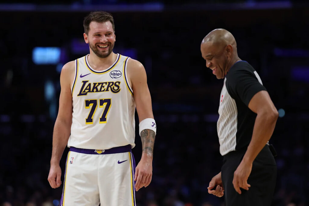 Are the Lakers set up to be the most disappointing team this season? Are the Lakers set up to be the most disappointing team this season?