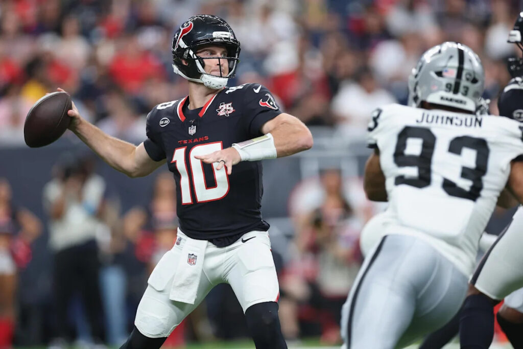Texans Postgame: Texans Lose to Raiders Texans Postgame: Texans Lose to Raiders