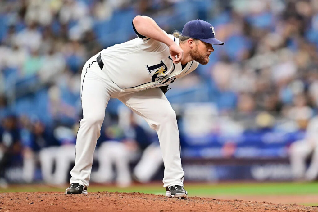 Royals sign veteran closer Craig Kimbrel Royals sign veteran closer Craig Kimbrel
