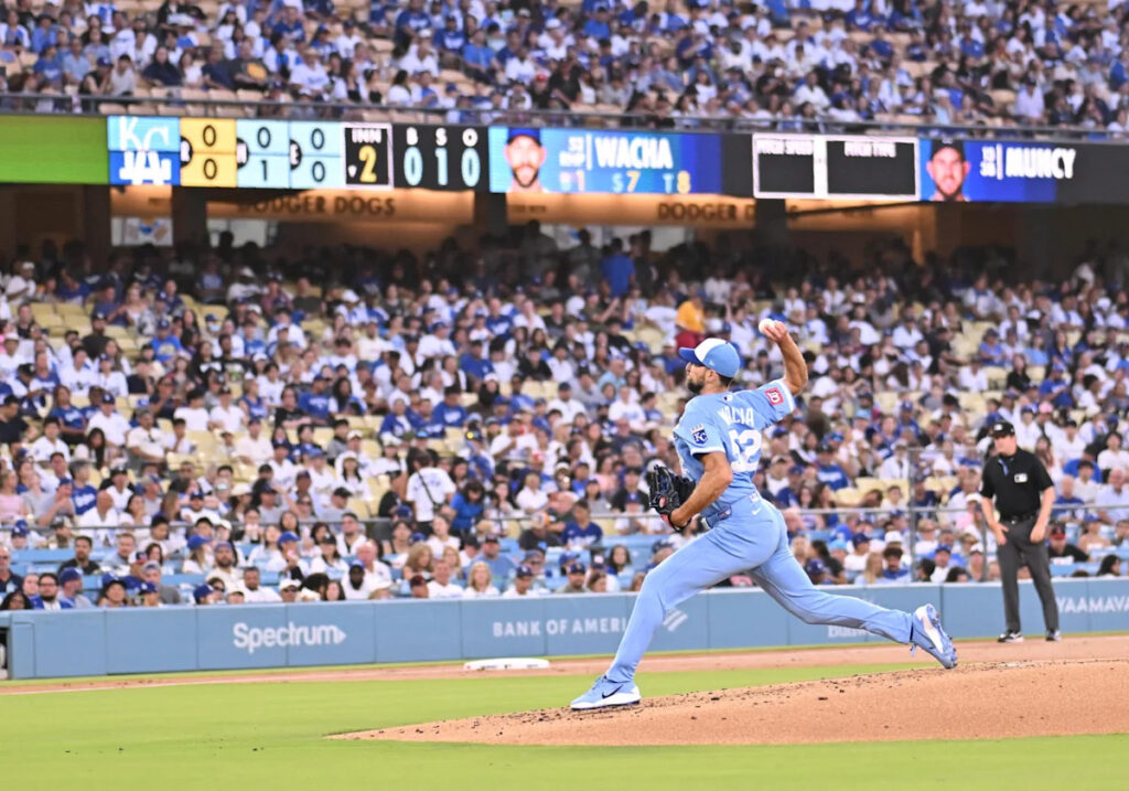 Royals game goes to extra innings and you already know how that story ends