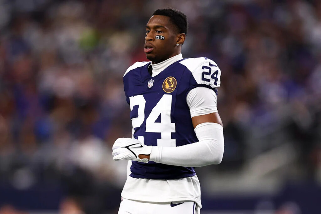 Steelers sign former Dallas Cowboys safety