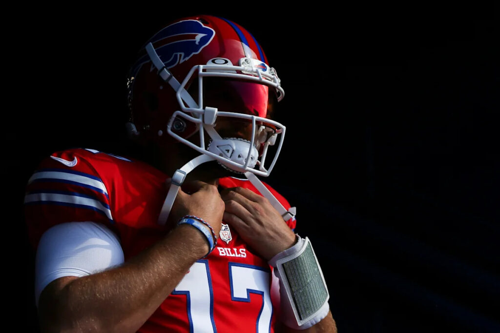 Bills announce Christmas game uniform and helmet combination