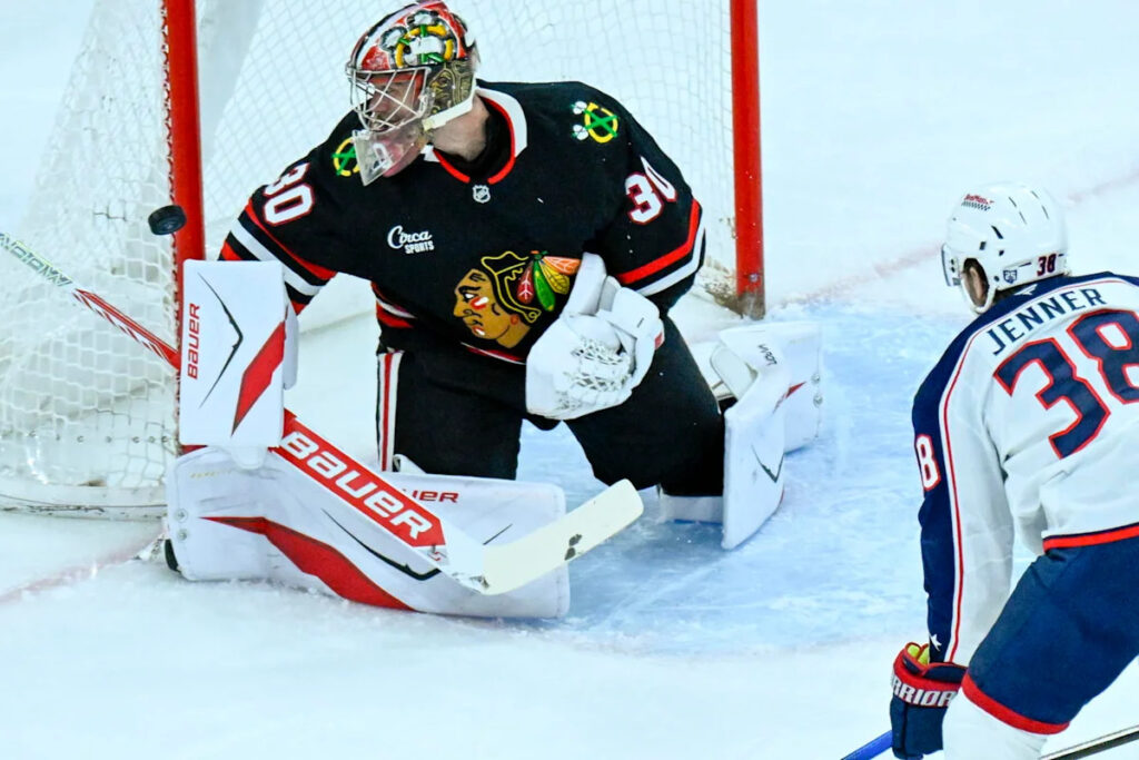 Top 10 NHL Goalies: Blackhawks’ Netminder Spencer Knight Snubbed