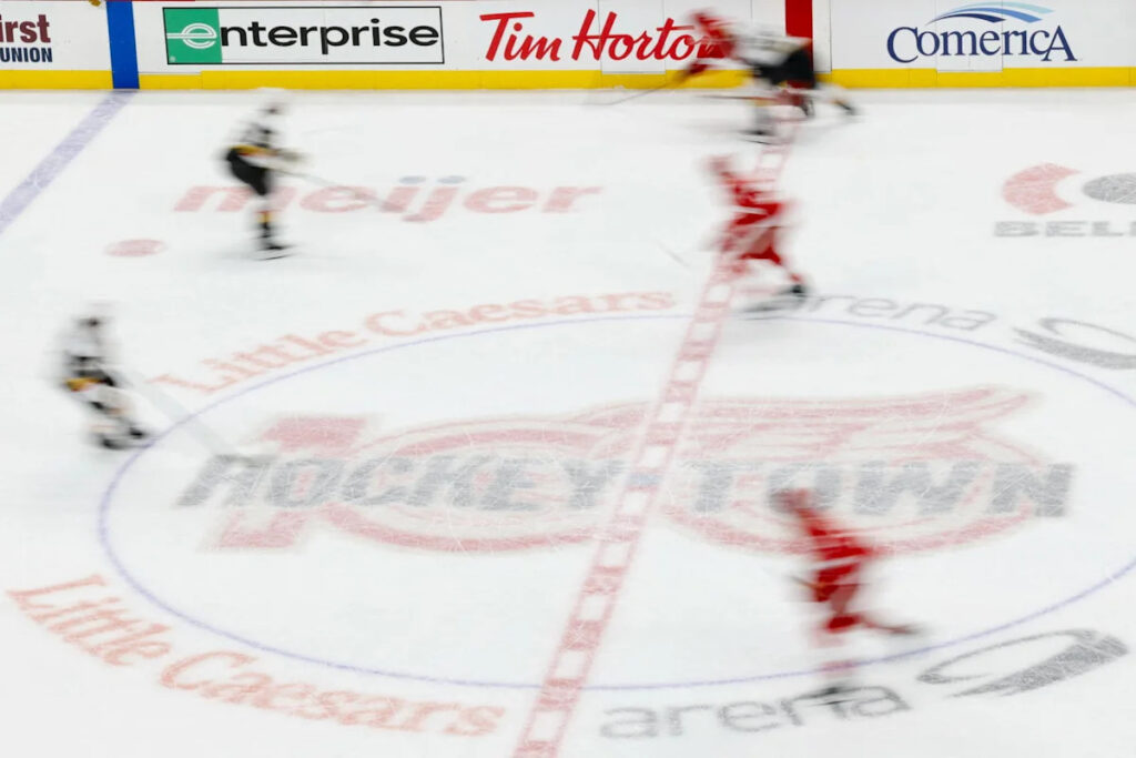 Fans Firmly Don’t Believe in Red Wings Management Says Latest Front Office Rankings