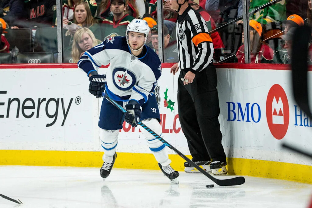 Former Jets’ Top 8 Draft Pick Returns to North America, Signs ECHL Deal With Maple Leafs