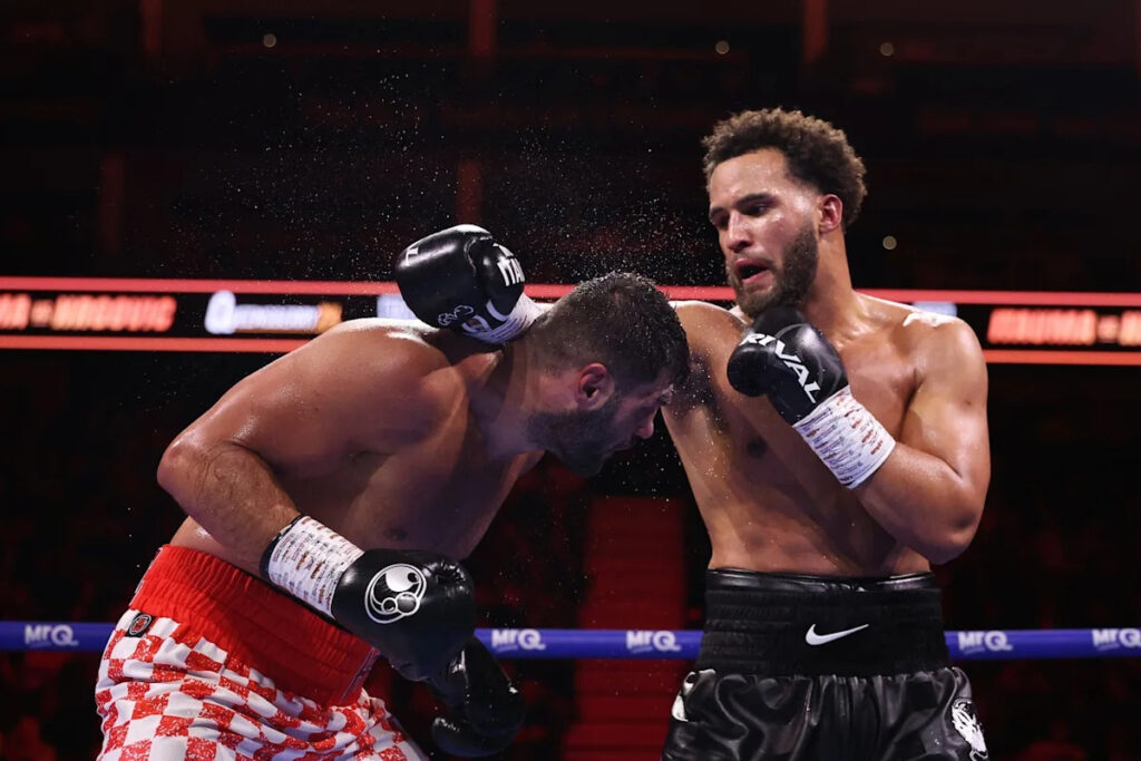 Moses Itauma problem highlighted by four-weight world champion after brutal knockout loss