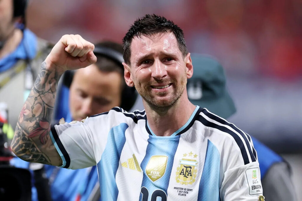 Lionel Messi retires from international football